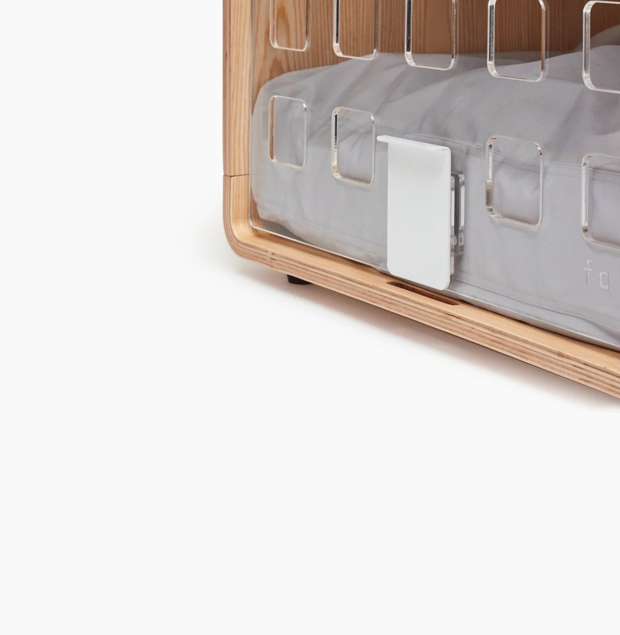 Signature Crate Bentwood Furniture Dog Crate in Two Finishes