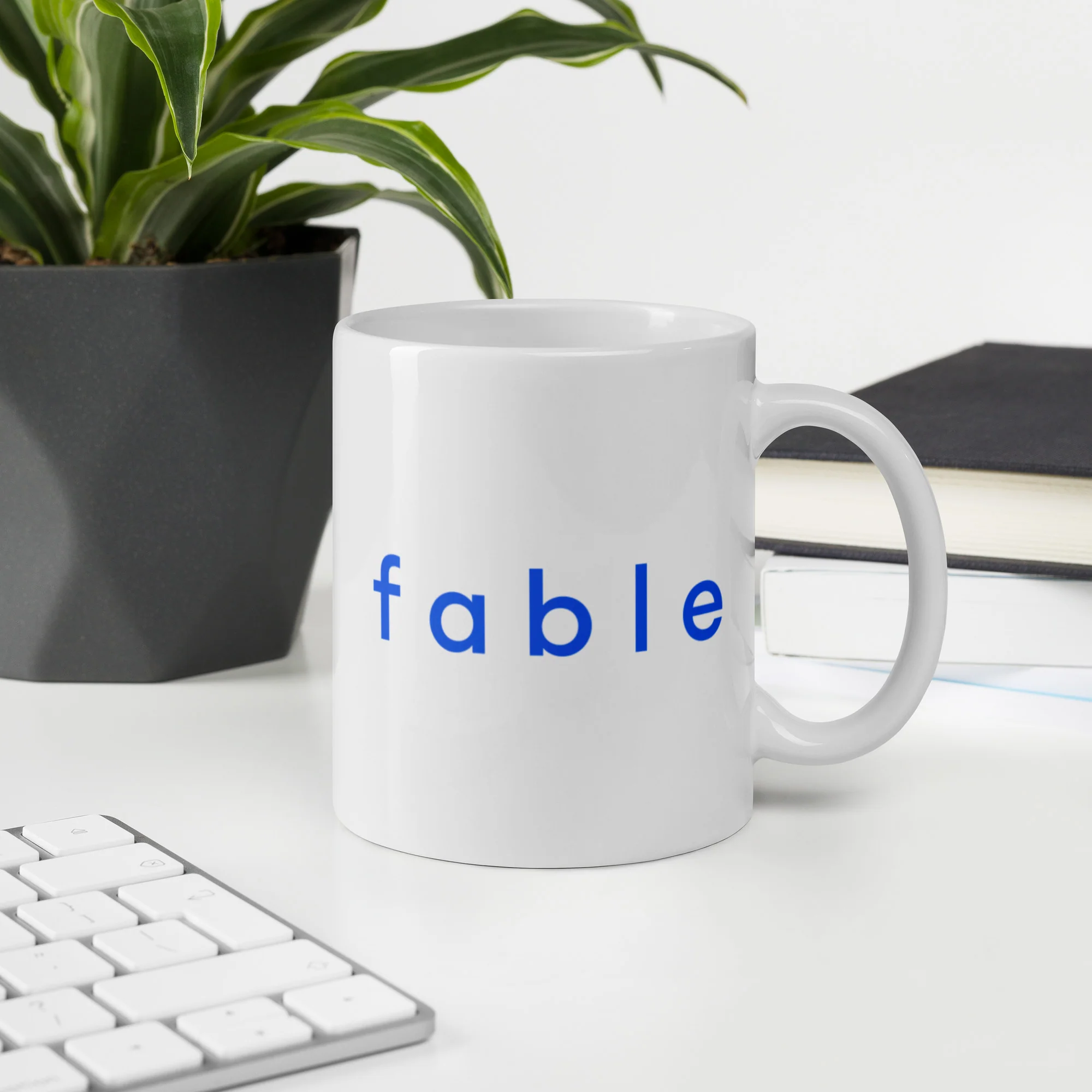 Fable-keraaminen mukki kahville ja teelle