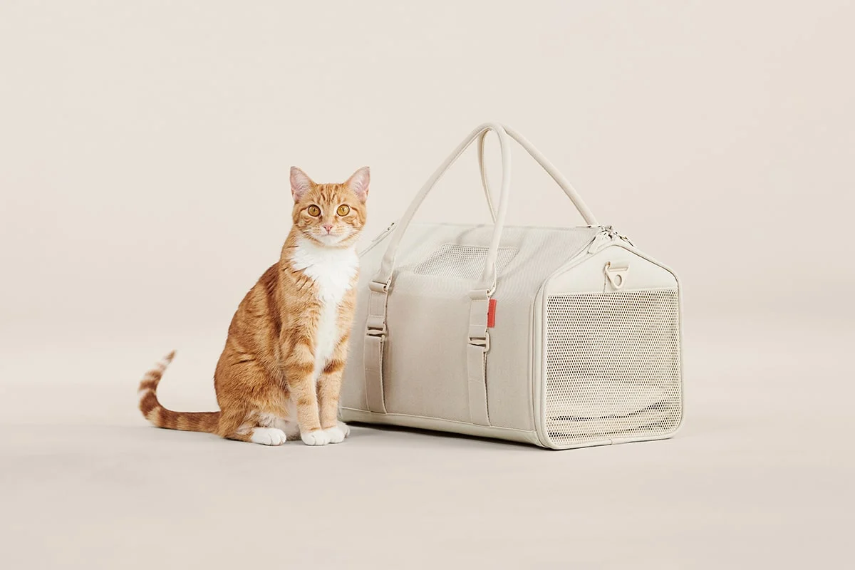 tuft + paw Porto Cat Carrier in Water-Resistant Canvas